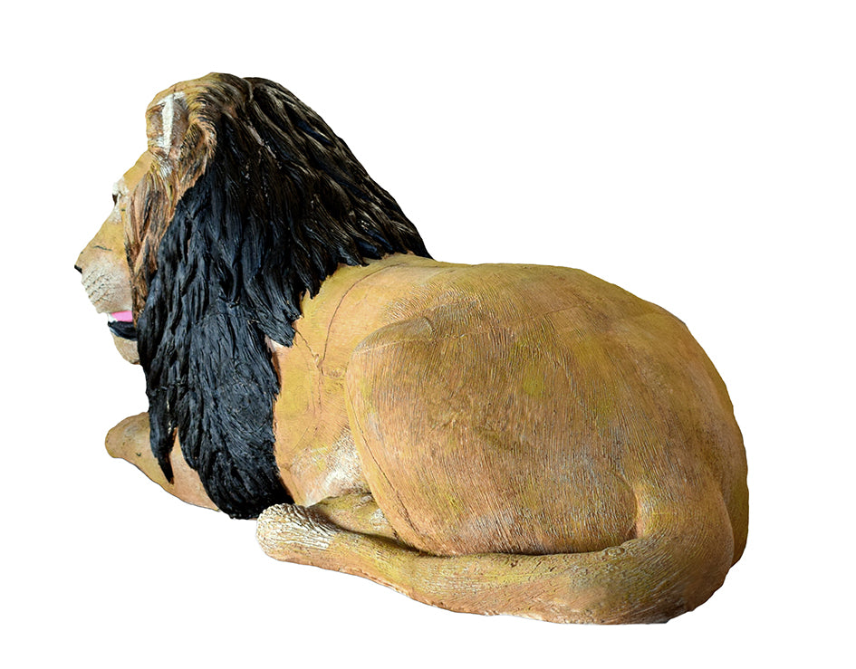 Wildcrete Löwe liegend