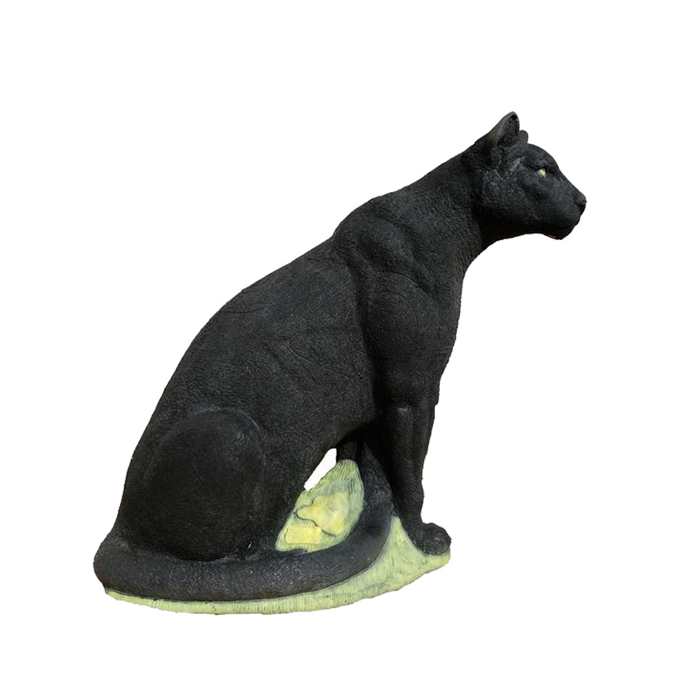 SRT Panther sitzend