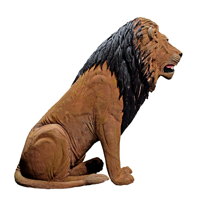 Wildcrete Löwe sitzend